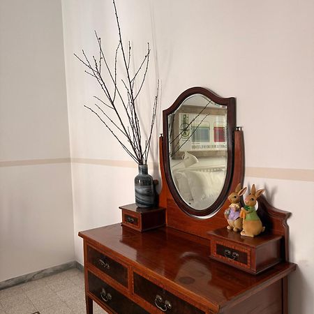 Modern Comfort, Poetic Charm روما المظهر الخارجي الصورة